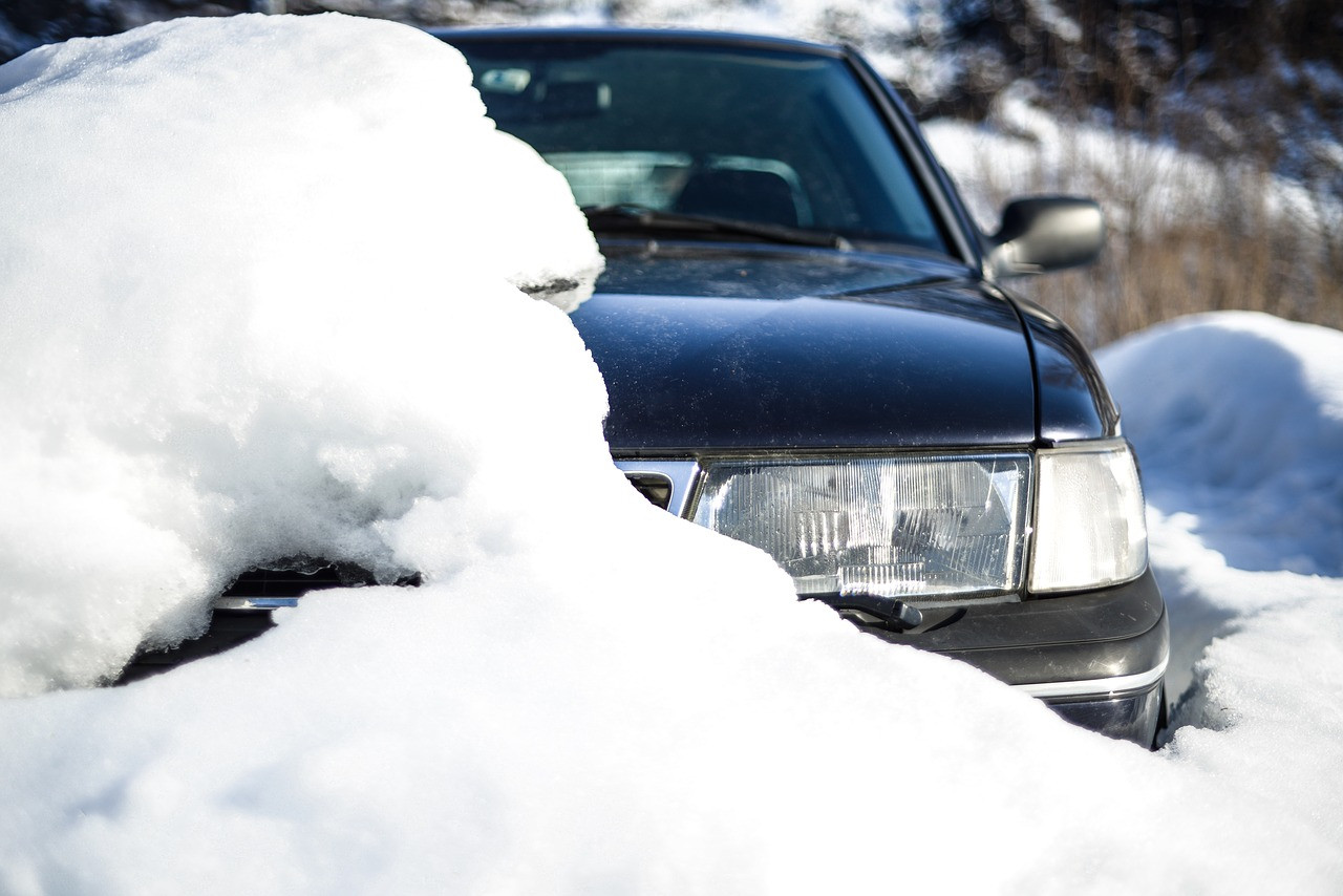 Odpalanie auta zimą